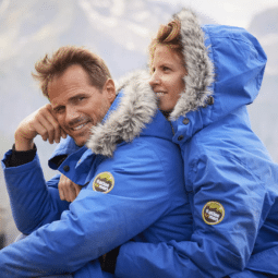 Parka zimowa: jak wybrać idealny model dla kobiet i mężczyzn?